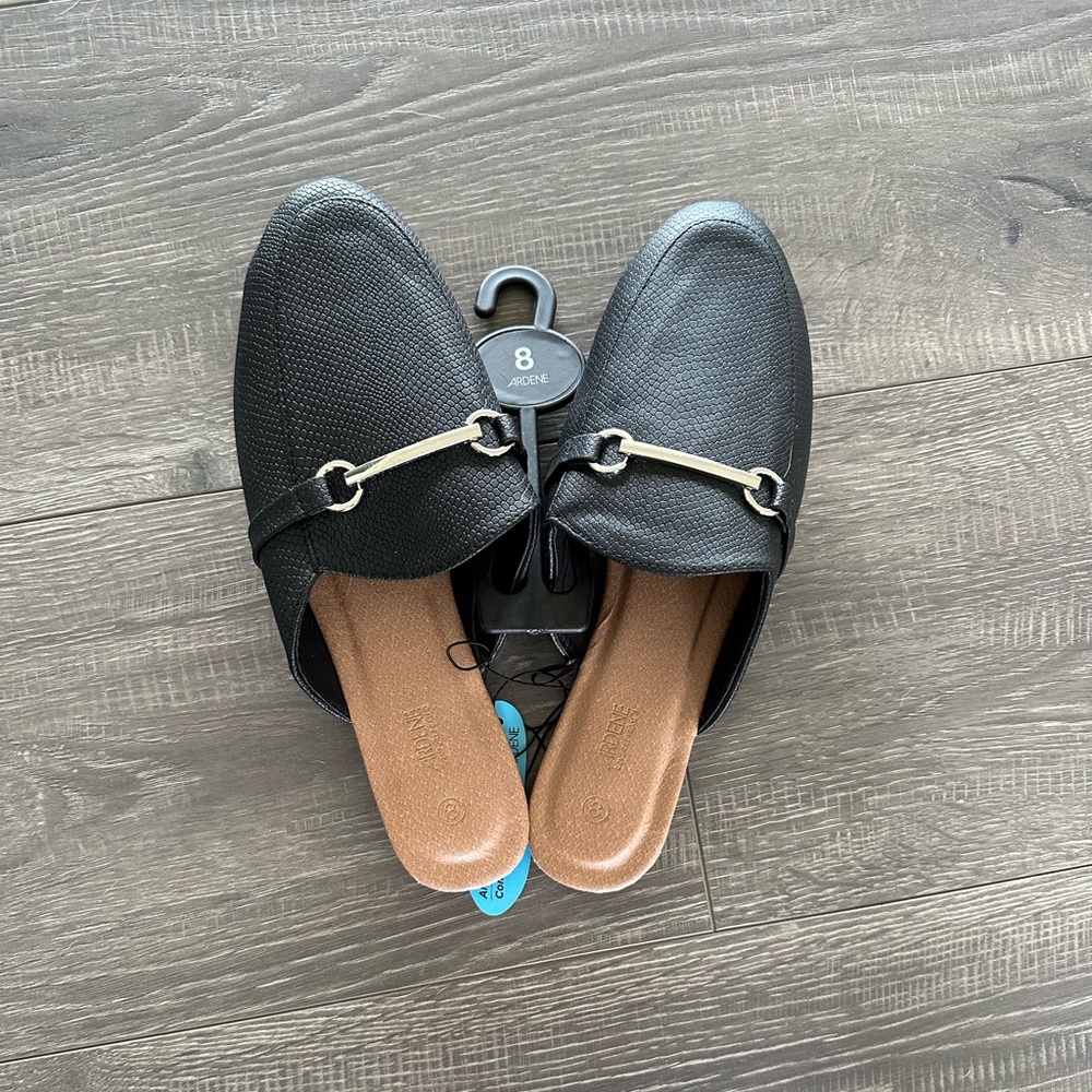 NWT Ardene black slip on shoes